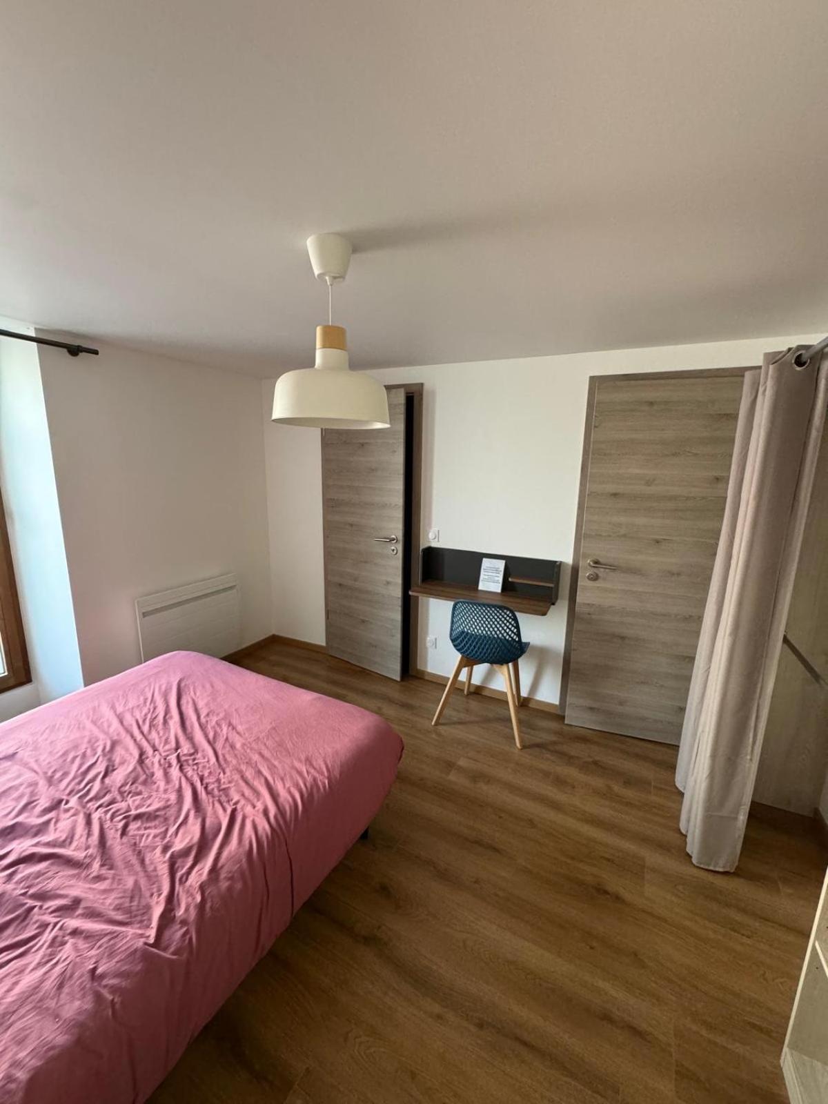 Studio Avec Wc Et Sdb Prives Dans Grande Maison A Cote Du Campus Artem - Thermal Et Parc Des Expos Vandoeuvre-lès-Nancy Екстериор снимка